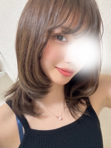 仲村 エライザ (21)