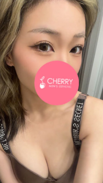 えみ (24)
