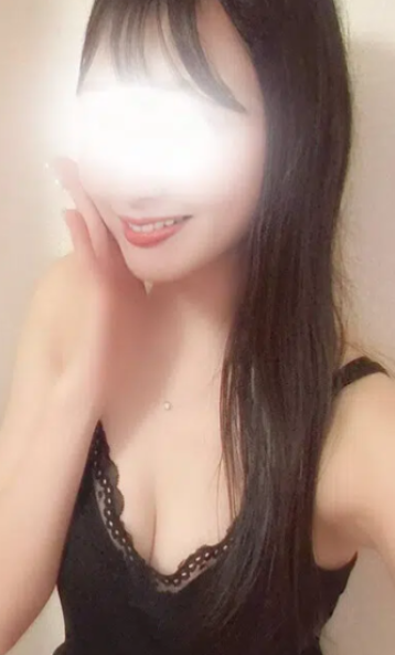 皆川 せいな (25)