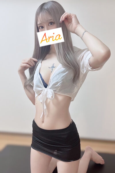 Aria (アリア) れん (24)