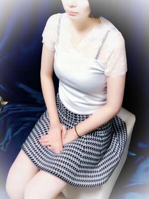 サナール 松岡 若奈 (29)