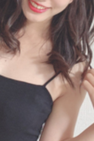 中谷 まなつ (22)