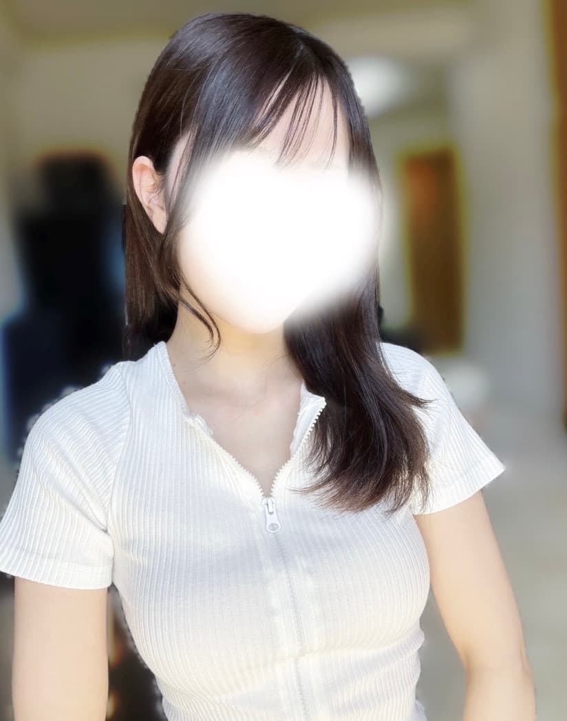 藤乃 (26)