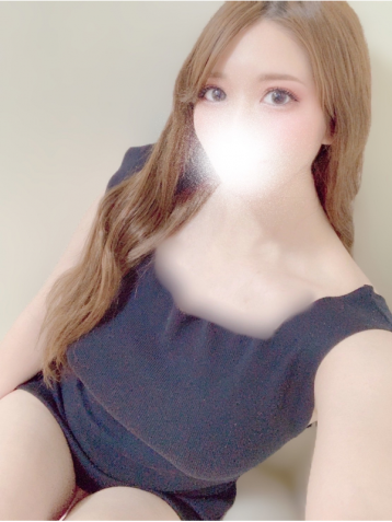 上田 じゅり (25)