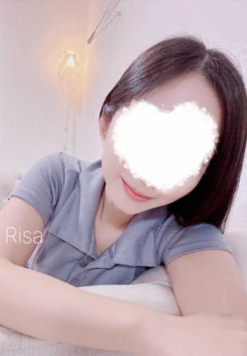 りさ (25)