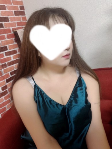 彩葉 (42)