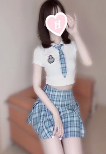 桜庭 ひな(24)
