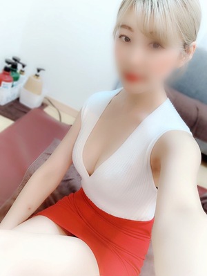 LUXIA (ルクシア) 星川 さら(20)